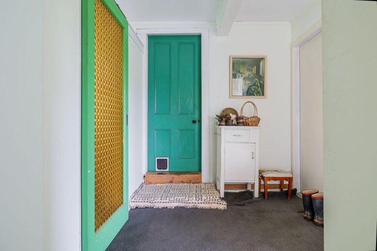 Photo of property in 42 Alfredton Road, Eketahuna, 4900