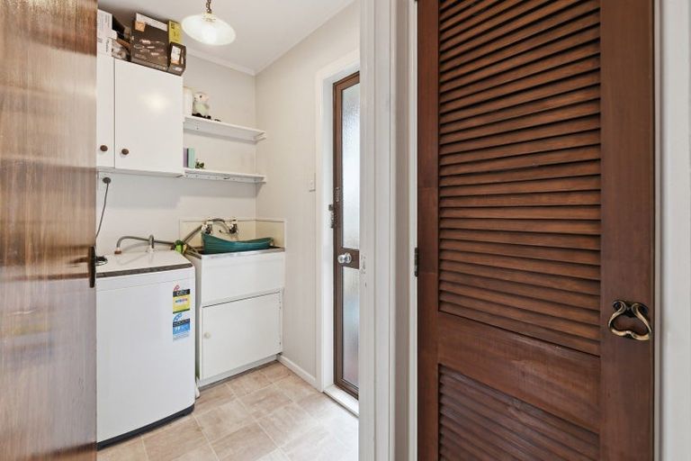 Photo of property in 19 Larch Street, Victoria, Rotorua, 3010