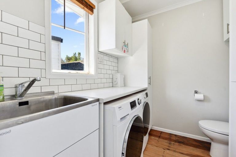 Photo of property in 24 Bretton Terrace, Hillcrest, Hamilton, 3216