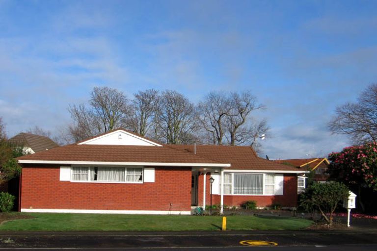 Photo of property in 9 Caulfield Place, Awapuni, Palmerston North, 4412