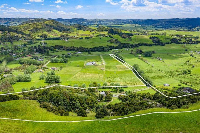 Photo of property in 725 Woodcocks Road, Kaipara Flats, Warkworth, 0981