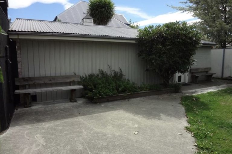 Photo of property in 10 Beatrice Place, Avonhead, Christchurch, 8042