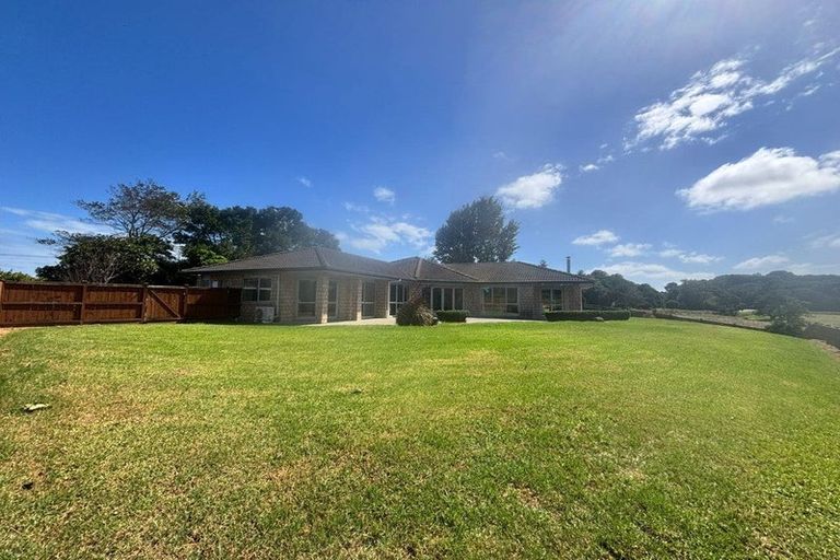 Photo of property in 27 Williams Road, Glenbrook, Waiuku, 2681