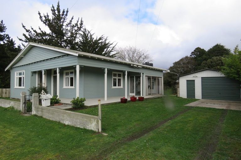 Photo of property in 5 London Street, Hampden, 9410