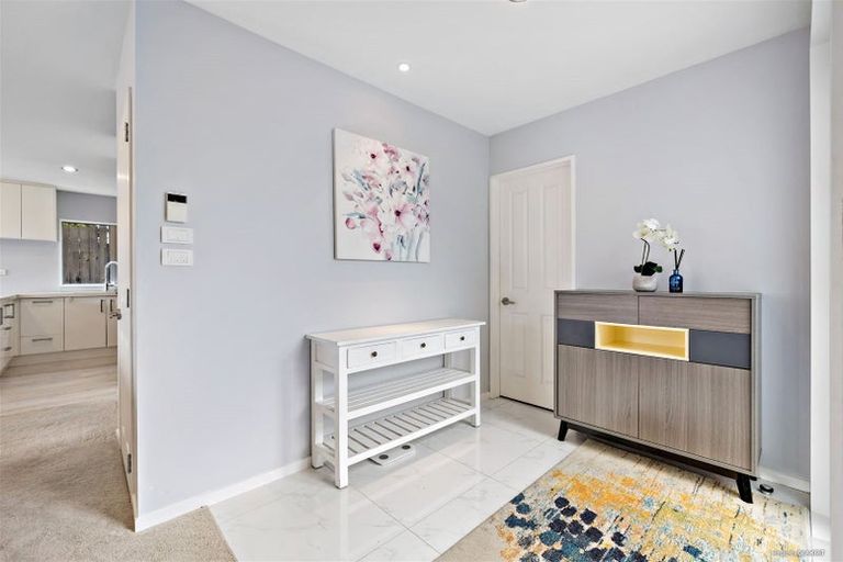 Photo of property in 24 Kellett Road, Ranui, Auckland, 0612