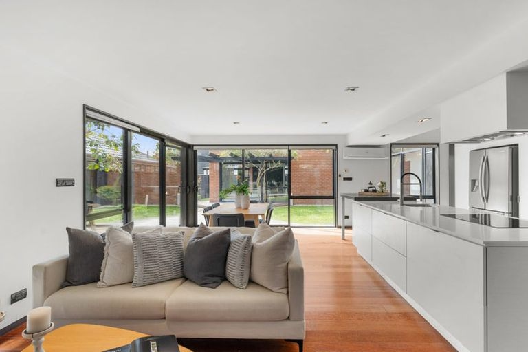 Photo of property in 23 Ferdinand Terrace, Yaldhurst, Christchurch, 8042