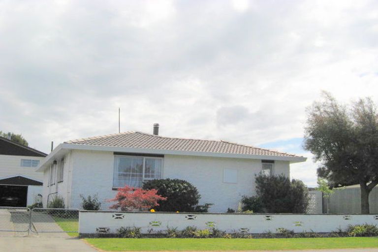 Photo of property in 1 Panckhurst Drive, Woodend, 7610