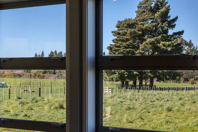 Photo of property in 59 Western Lake Road, Western Lake, Featherston, 5773