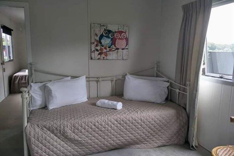 Photo of property in 70 Ackworth Road, Lepperton, New Plymouth, 4373