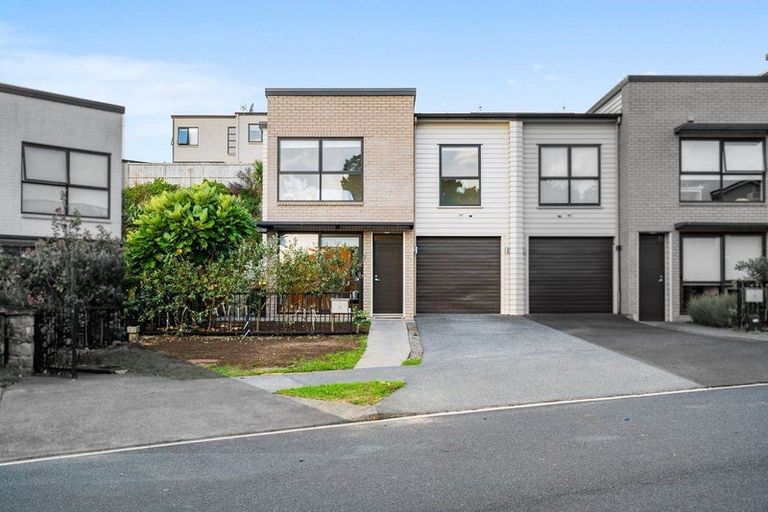 Photo of property in 55 Matairangi Avenue, Totara Heights, Auckland, 2105