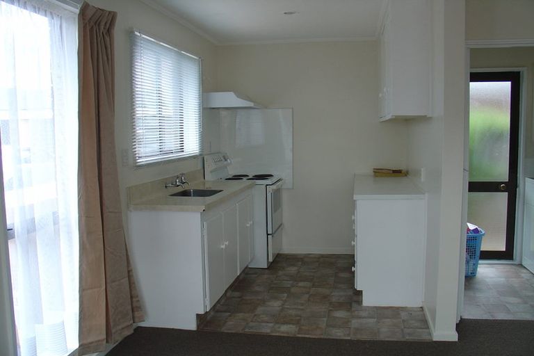 Photo of property in 2/605 Barbadoes Street, Edgeware, Christchurch, 8013
