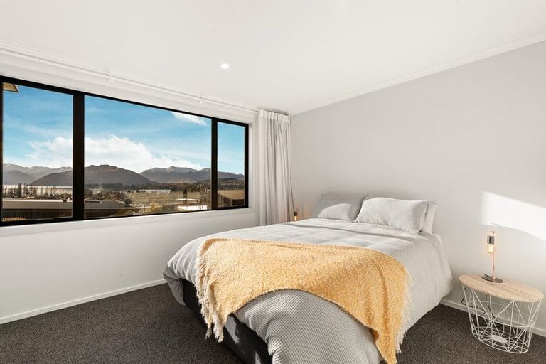 Photo of property in Meadowstone Alpha Series, 106 West Meadows Drive, Wanaka, 9305