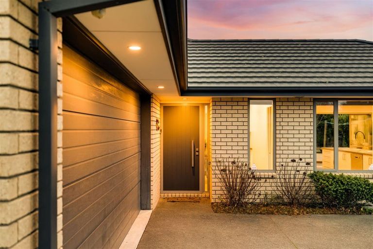 Photo of property in 43 Mariposa Crescent, Aidanfield, Christchurch, 8025