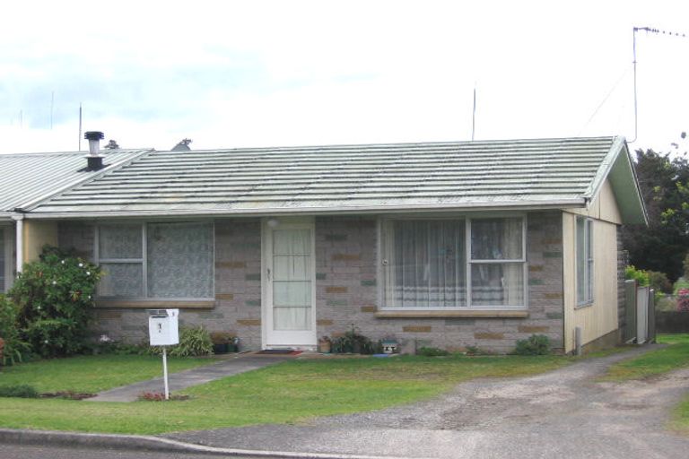 Photo of property in 1/15 Kowhai Street, Tauranga South, Tauranga, 3112