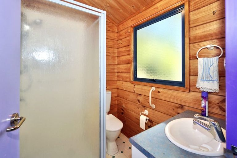 Photo of property in 37 Cameron Road, Te Puke, 3119