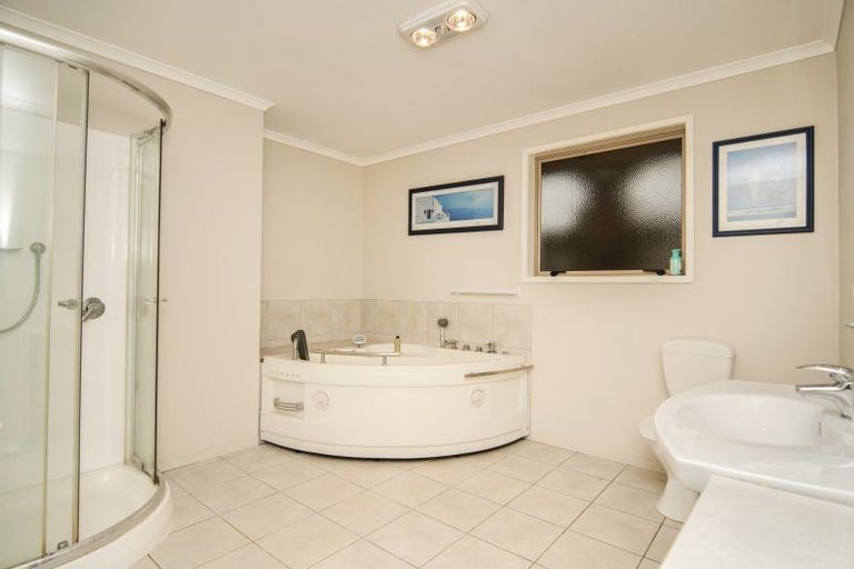 Photo of property in 42 Peel Street, Westport, 7825