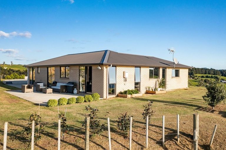 Photo of property in 28 West Farm Drive, Kaiwaka, Wellsford, 0975