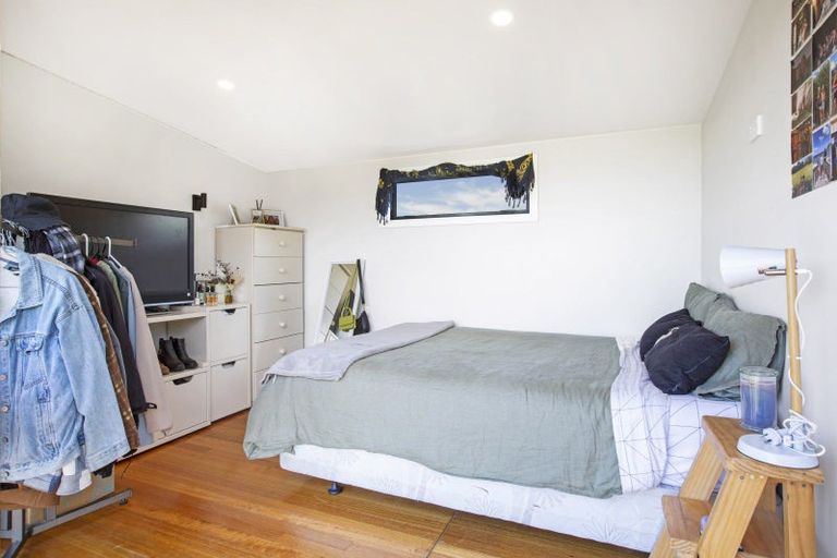 Photo of property in 239 Hills Road, Raglan, 3295