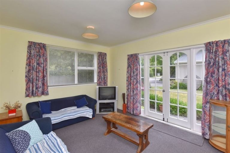 Photo of property in 25 Moody Street, Gore Bay, Cheviot, 7383