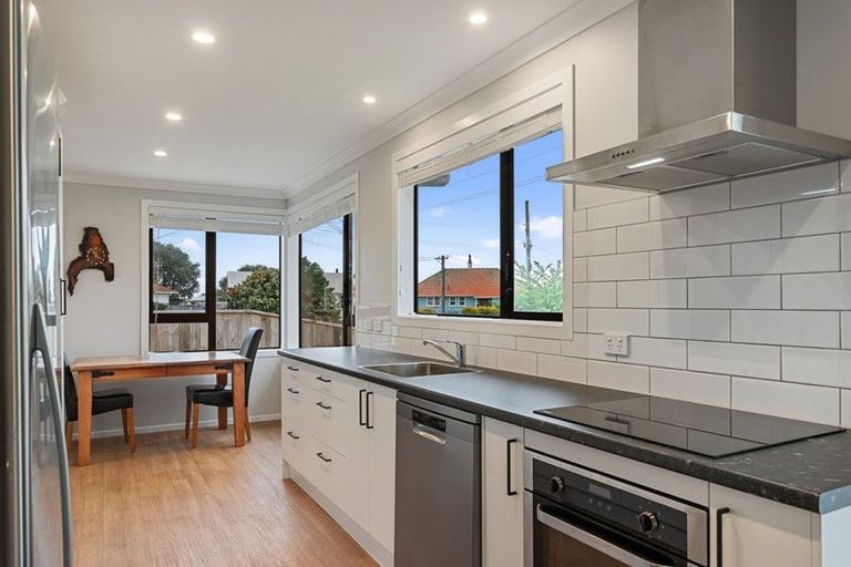 Photo of property in 2 Matene Place, Otaki, 5512