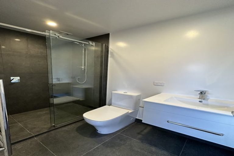 Photo of property in 98 Jack Hanley Drive, Jacks Point, Queenstown, 9371