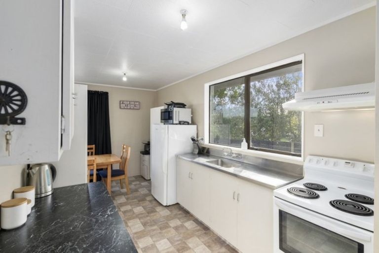 Photo of property in 37 Trent Street, Rongotea, 4476