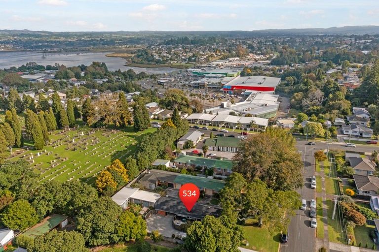 Photo of property in 534 Devonport Road, Tauranga South, Tauranga, 3112