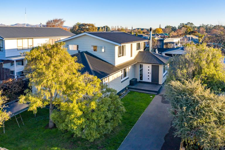 Photo of property in 27 Kirner Street, Burwood, Christchurch, 8083
