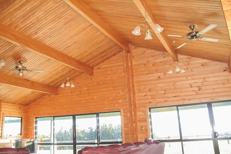 Photo of property in 277 Gully Road, Happy Valley, Tuatapere, 9691