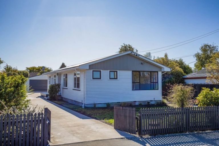 Photo of property in 4 Lovelock Street, Dallington, Christchurch, 8061