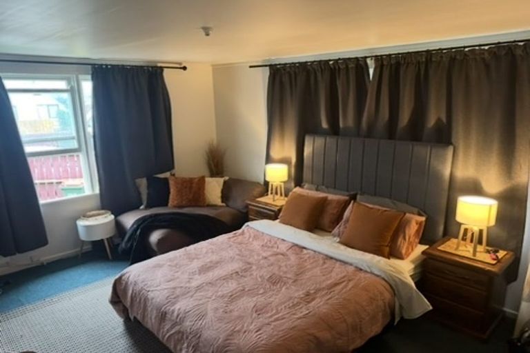 Photo of property in 53 Paul Crescent, Fairfield, Hamilton, 3214