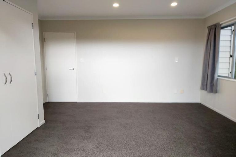 Photo of property in 22d John Sims Drive, Broadmeadows, Wellington, 6035