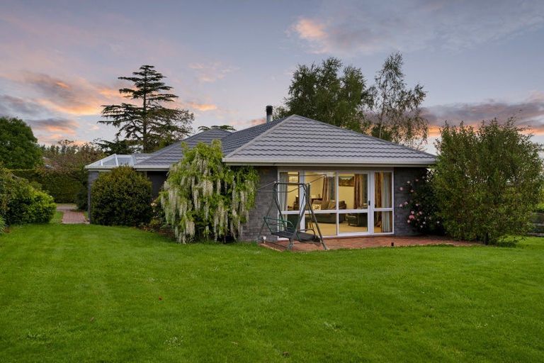 Photo of property in 980 Oxford Road, Fernside, Rangiora, 7471