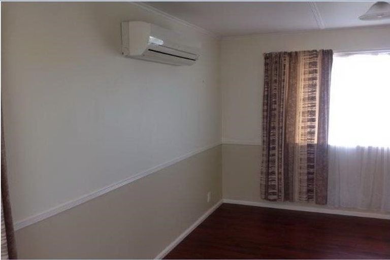 Photo of property in 17 Doctors Hill Road, Maungaturoto, 0520