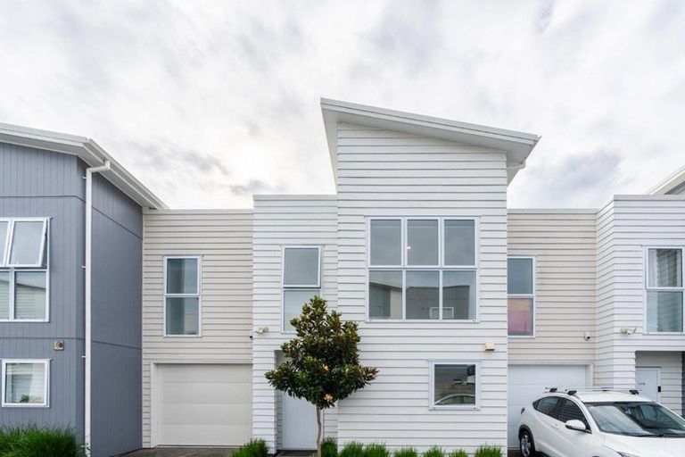 Photo of property in 9/10 Palmerston Street, Hamilton Central, Hamilton, 3204