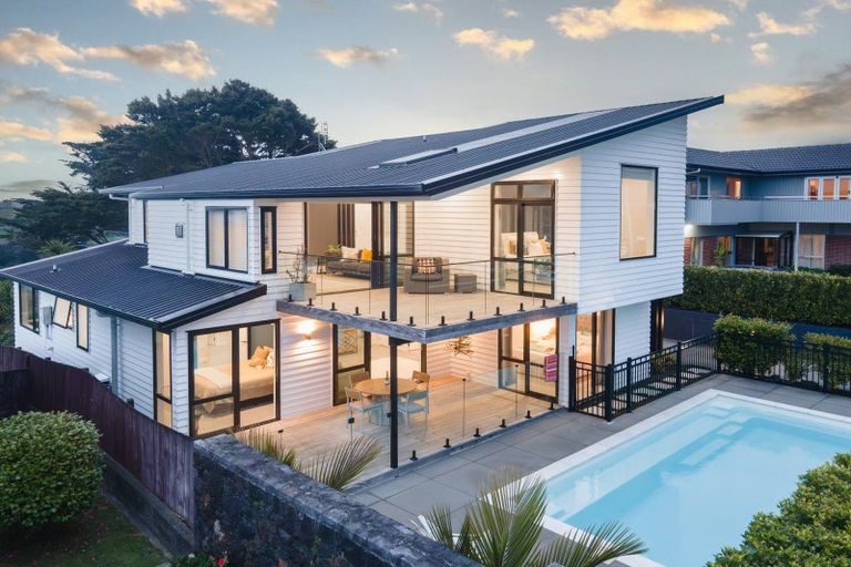 Photo of property in 167 Sandspit Road, Shelly Park, Auckland, 2014