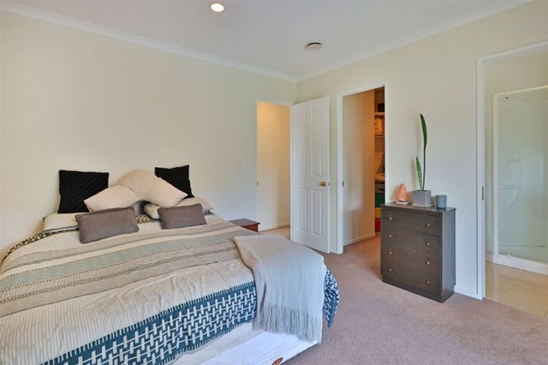 Photo of property in 26 Martin Jugum Lane, Ranui, Auckland, 0612