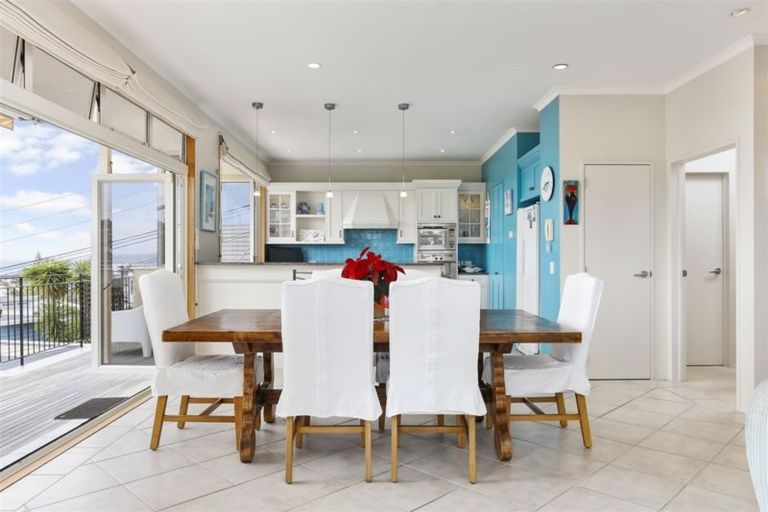 Photo of property in 31 Prospect Terrace, Milford, Auckland, 0620