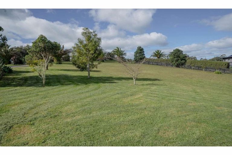 Photo of property in 2 Palm Drive, Kerikeri, 0294
