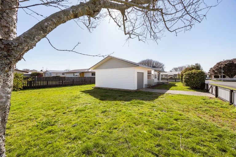 Photo of property in 2 Sinclair Terrace, Te Awamutu, 3800