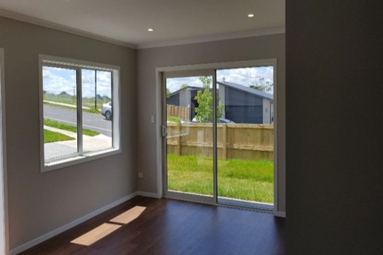 Photo of property in 22 Kapua Crescent, Rototuna North, Hamilton, 3210