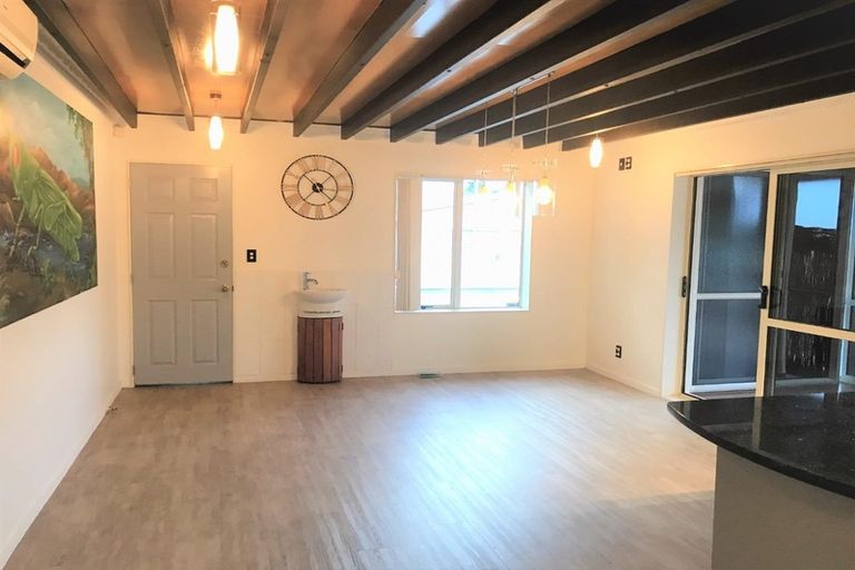 Photo of property in 186 Old Wairoa Road, Papakura, 2110