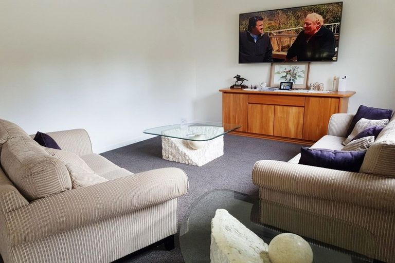 Photo of property in 3 Oakura Road, Oakura, Hikurangi, 0184