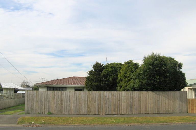 Photo of property in 28 Primrose Street, Frankton, Hamilton, 3204