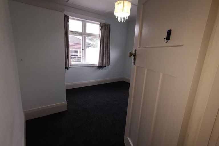 Photo of property in 85 Cambridge Terrace, Waterloo, Lower Hutt, 5011