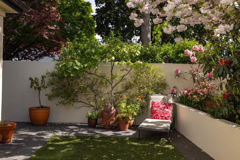 Photo of property in 19 Stirling Street, Merivale, Christchurch, 8014