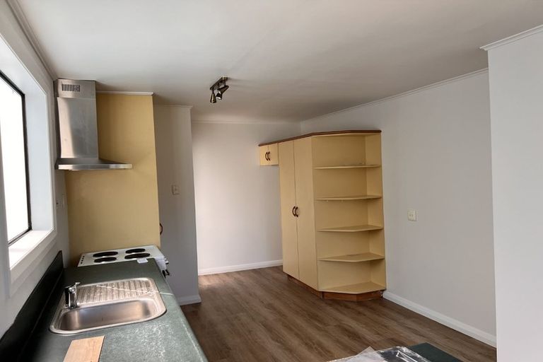 Photo of property in 18 De Havilland Street, Hornby, Christchurch, 8042