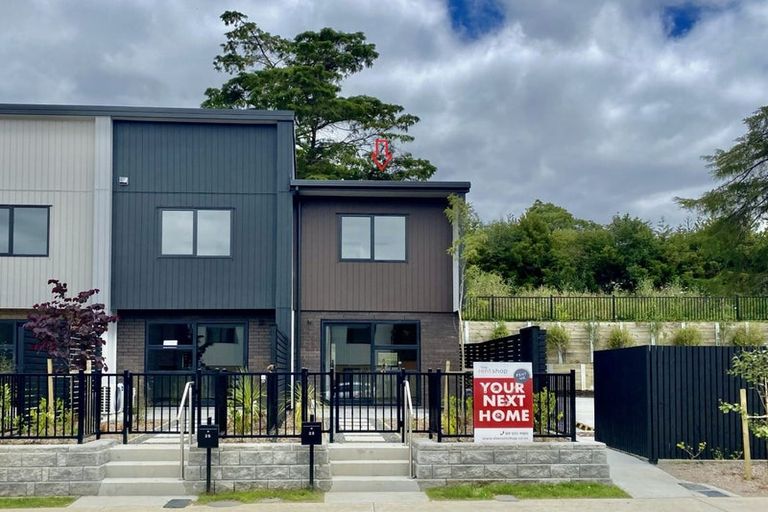 Photo of property in 23 Selo Street, Glen Eden, Auckland, 0602