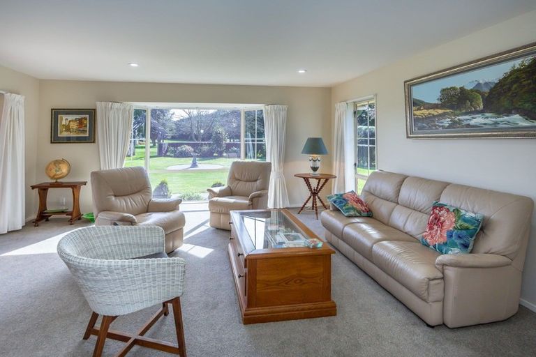 Photo of property in 973 Hoskyns Road, West Melton, Christchurch, 7671