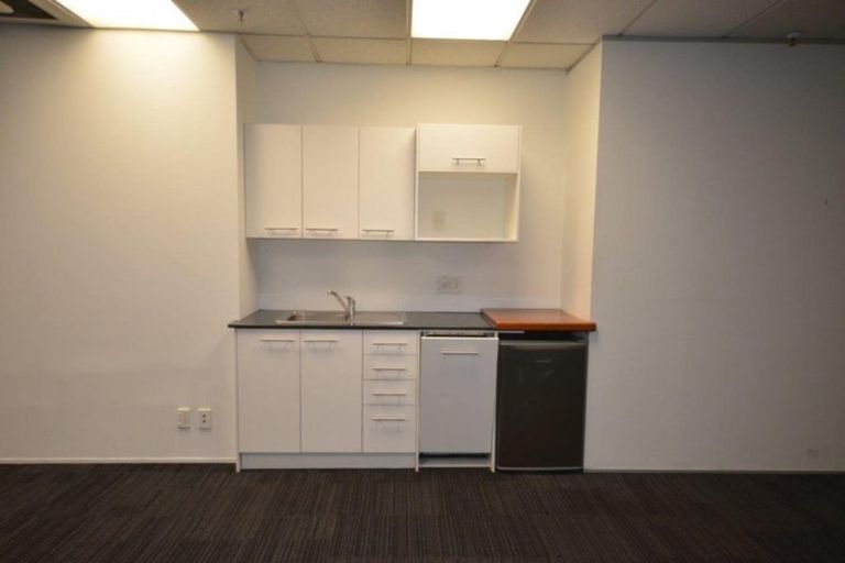 Photo of property in 63 Albert Street, Winton, 9720